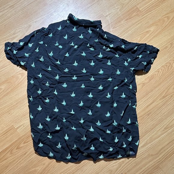 Emerica Flipping the Leaf Short Sleeve Patterned Shirt Vintage (2011 - Picture 3 of 3